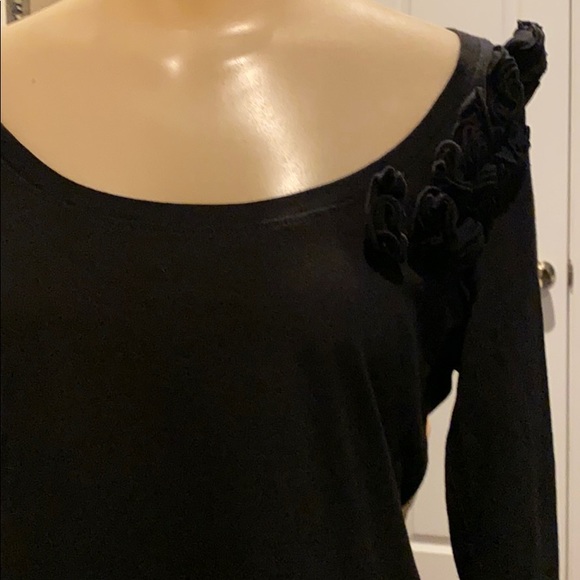 Ann Taylor Loft black long sleeved top Medium - Picture 3 of 7